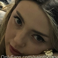 sainthoneyxxx Nue