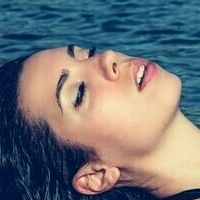 Sara Noisia Nue