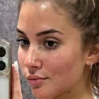 Sarah.anca Nue