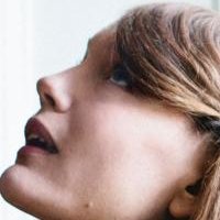 Sarah Riedel Nue