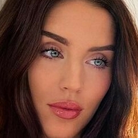 Savannah Stein Nue