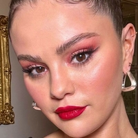Selena Gomez Nue