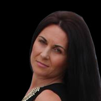 Selma Kostic Nue