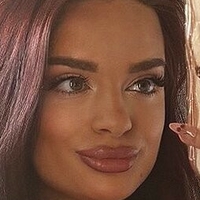 Shaina Michaela Nue