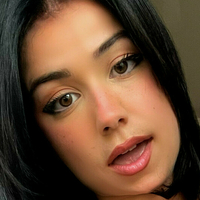 Shainny Nue