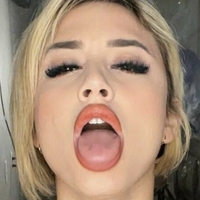 Shakira Temes Nue
