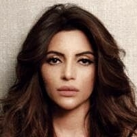 Shama Sikander Nue
