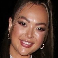 Sharon Gaffka Nue