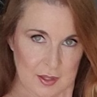 Sharon Janney Nue