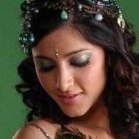 Shruti Haasan Nue
