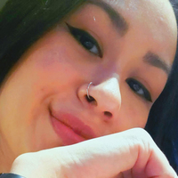 sstephni Nue