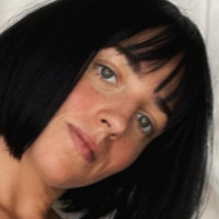 stevilou Nue