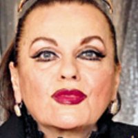 Susanne Widl Nue