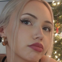 sydneefogg Nue