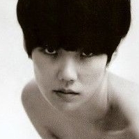 Tao Okamoto Nue