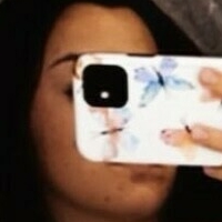 Taylor Hacker Nue