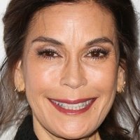 Teri Hatcher Nue