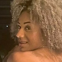 Thais Gomes Nue