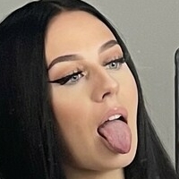 theeonlyalaia Nue