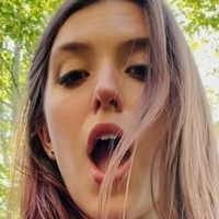 thevirginmeredith Nue