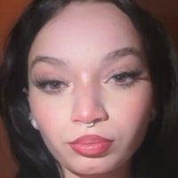 tinyselina Nue