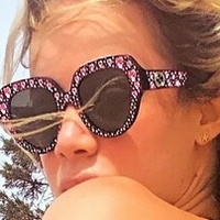 tsgiselly Nue