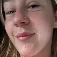 uluvmaddi / maddicakes Nue