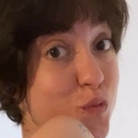 Valen Bandeira Nue