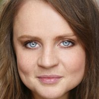 Vicky Binns Nue