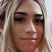 Victoria Salvatore Nue