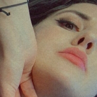 victoriakhalid Nue