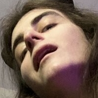 Vivian Violet Nue
