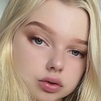 White VIky Nue