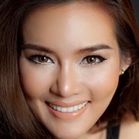 Yayaying Rhatha Phongam Nue