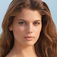 Yesica Toscanini Nue