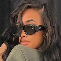 Ysabelle Capitule Nue