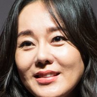 Yun Jin Kim Nue