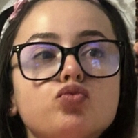 Zoe Hopfer Nue